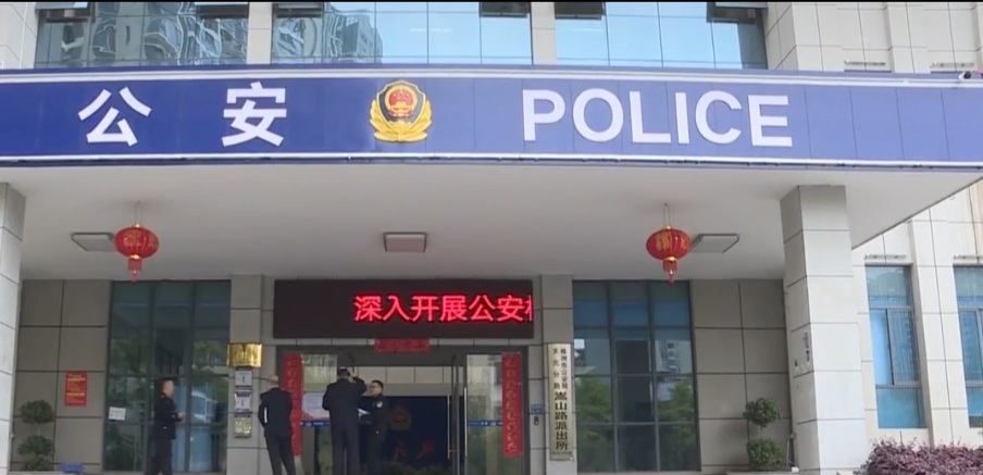 拖車司機拖走“僵尸車”卻被判刑 是車主后臺硬，還是拖車管理漏洞？